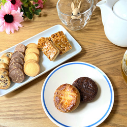 【焼菓子と羊毛フェルトのバッグチャーム　ギフトセット中】 1枚目の画像