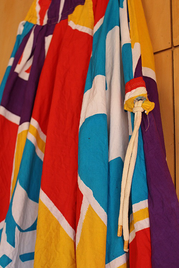 SAYOCAFE個性派の方の大漁旗のたっぷりフレアースカート 4枚目の画像
