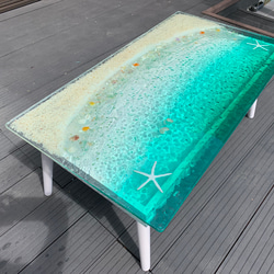 センターテーブル エメラルドグリーンの海　波紋スターフィッシュと波打ち際のシェル　海　ガラス　SEA  table 1枚目の画像