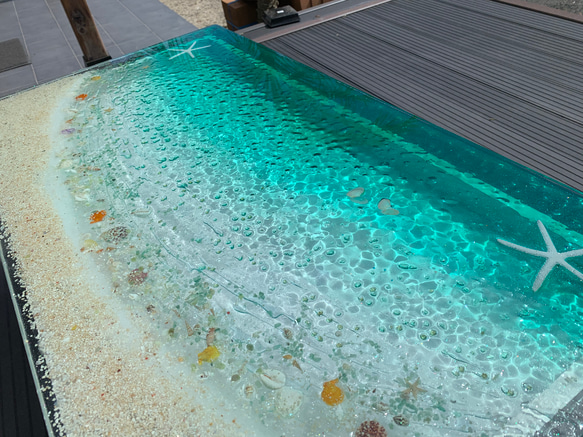 センターテーブル エメラルドグリーンの海　波紋スターフィッシュと波打ち際のシェル　海　ガラス　SEA  table 12枚目の画像