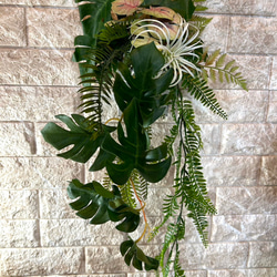 光触媒　人工観葉植物　ウォールグリーン　フェイクグリーン　壁掛けモンステラ 3枚目の画像