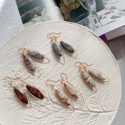 ピンクフォッシルコーラル ピアス ピンクフォッシルコーラルのピアス ピアス（フック・チェーン