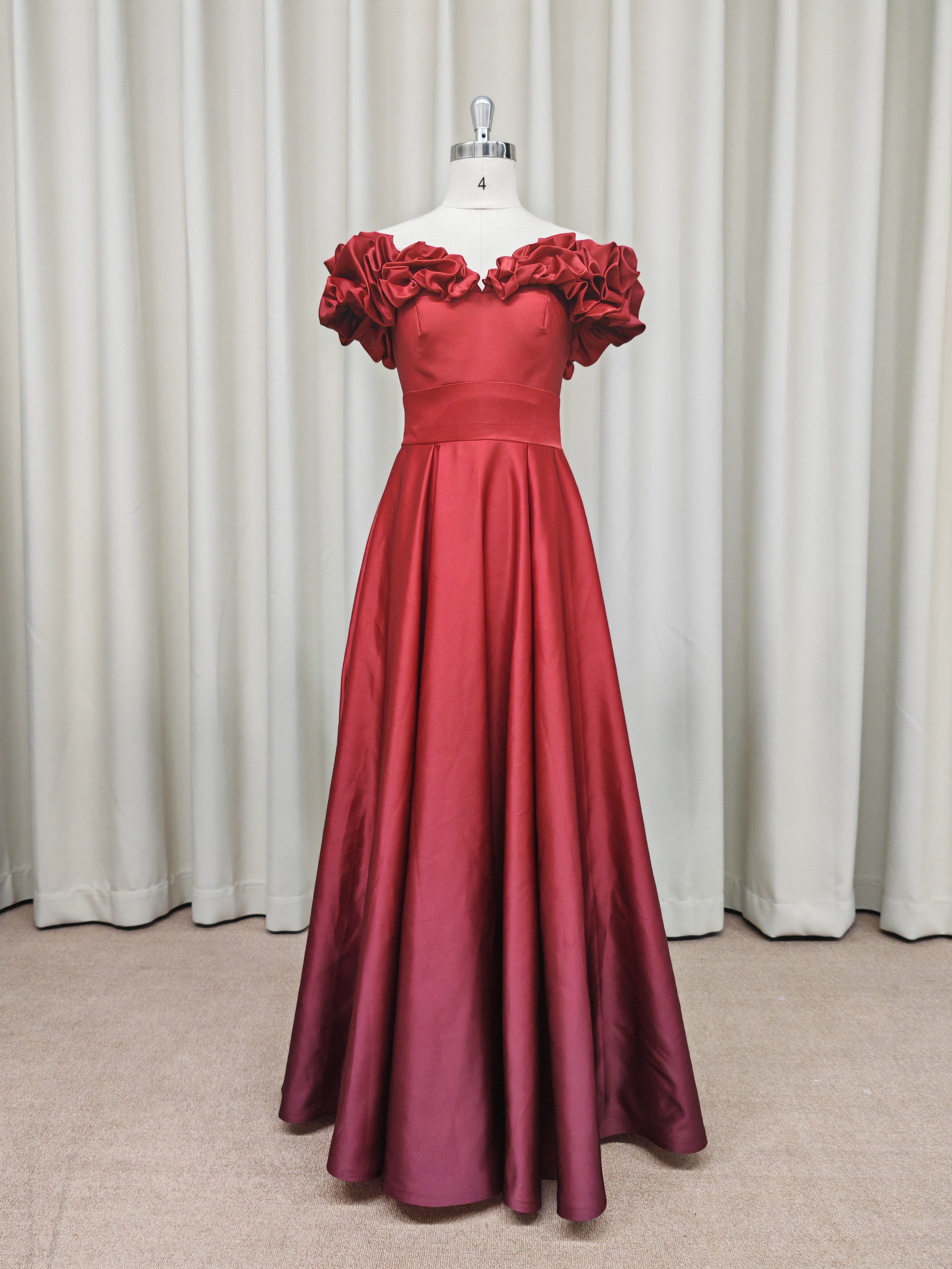 【色変更可能】　グラデーションカラー　フリルオフショルダー 二次会 前撮り フォト