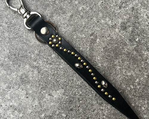 栃木レザー キーホルダー キーリング ストラップ スタッズ 日本製 本革