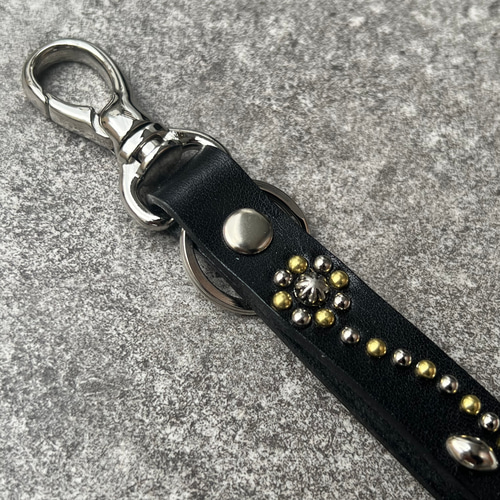 栃木レザー キーホルダー キーリング ストラップ スタッズ 日本製 本革