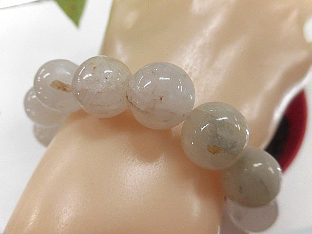 天然石 クンツァイト12.3～13.3mm玉ブレスレット 内周17.3cm　　240101291