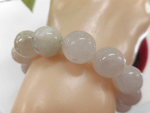 天然石 クンツァイト12.3～13.3mm玉ブレスレット 内周17.3cm　　240101291