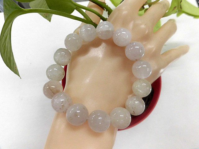 天然石 クンツァイト12.3～13.3mm玉ブレスレット 内周17.3cm　　240101291