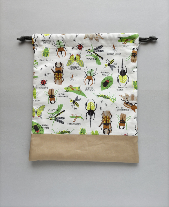 35×30   巾着 お着替え袋  体操着入れ   昆虫　ブラウン　カブトムシ　クワガタ 4枚目の画像