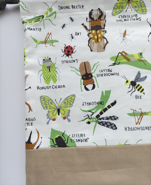 25×20   巾着 給食袋   昆虫　ブラウン　カブトムシ　クワガタ　カマキリ　ホタル　てんとう虫　トンボ　チョウ 7枚目の画像