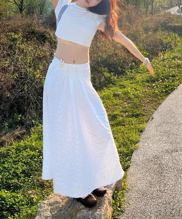 夏エレガント可愛い女の子　ブラウス+ギャザースカート　セット 8枚目の画像