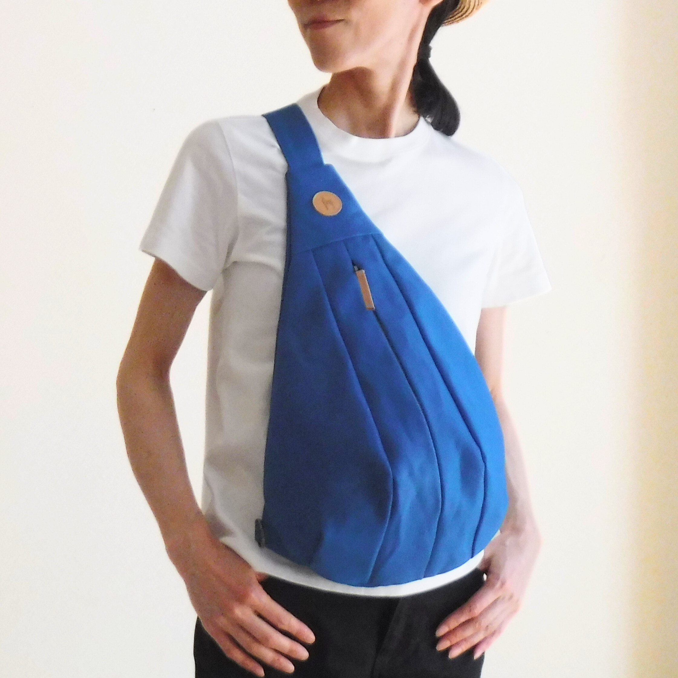 ボディバッグ「Drops」8号帆布ブルー／しずく型（ドロップ型）ボディバッグショルダー【受注制作】