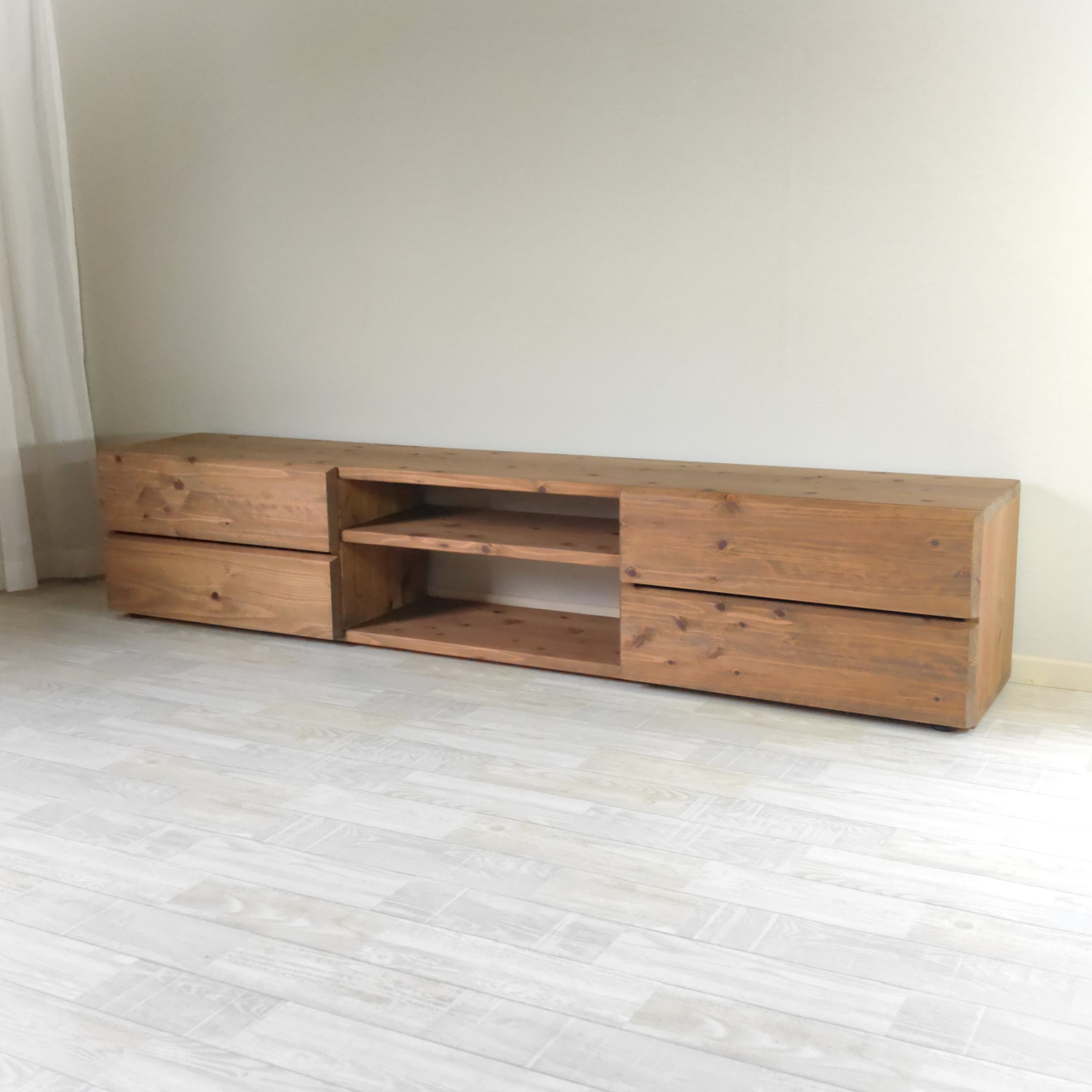 【無垢材・組み立て不要】テレビボード　180センチ　（ブラウン） 59,000円