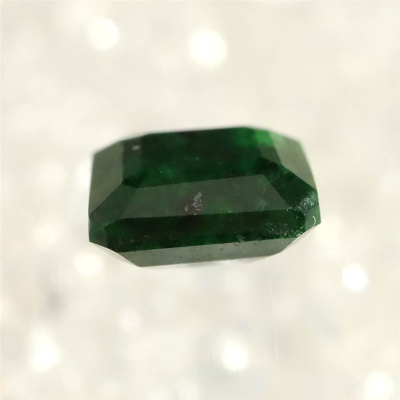 マウシットシット コスモクロア輝石 ファセットカットルース 1.95ct #98264 5枚目の画像