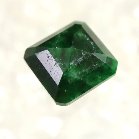 マウシットシット コスモクロア輝石 ファセットカットルース 1.95ct #98264 6枚目の画像