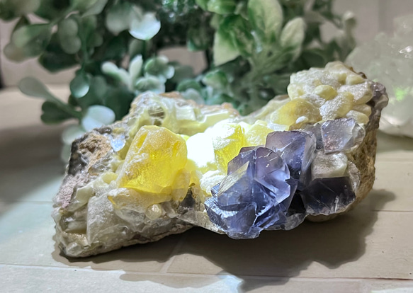レインボー✨　パキスタン産　ブルー　フローライト　蛍石　ラフストーン　原石 レインボー✨ パキスタン産 ブルー フローライト 蛍石 ラフ