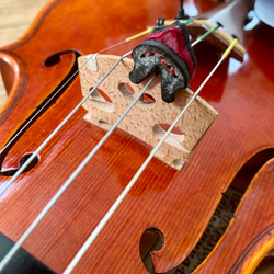 手縫いで創ったヴァイオリン用 レザーミュート　二枚重ねタイプ『AM - V - Topolino 298』 4枚目の画像