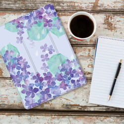 穏やか な 心  雨 と 紫陽花 の イラスト 水彩   iPadケース ペン収納 軽量 3枚目の画像