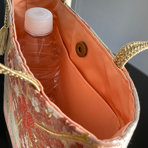 帯リメイクバッグ 佐賀錦 滝に花文様 Mサイズ 和装バッグ トートバッグ