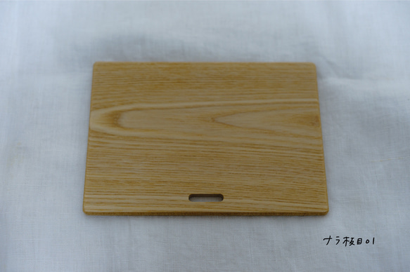 ぱっちん（よこ）　- 木製ポストカードスタンド -　写真やポストカードを気軽に楽しむ木製スタンド 13枚目の画像