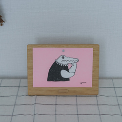 ぱっちん（よこ）　- 木製ポストカードスタンド -　写真やポストカードを気軽に楽しむ木製スタンド 2枚目の画像