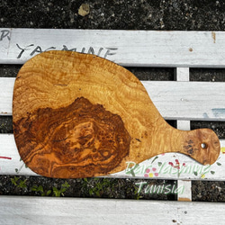 オリーブの木 個性あふれる１点もの　ある記憶の一部　超薄型ボード　約23cm 1枚目の画像