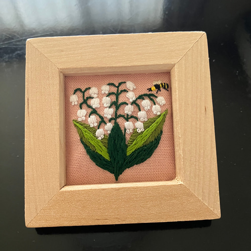 刺繍フレーム すずらん 壁掛け インテリア 雑貨 その他インテリア雑貨