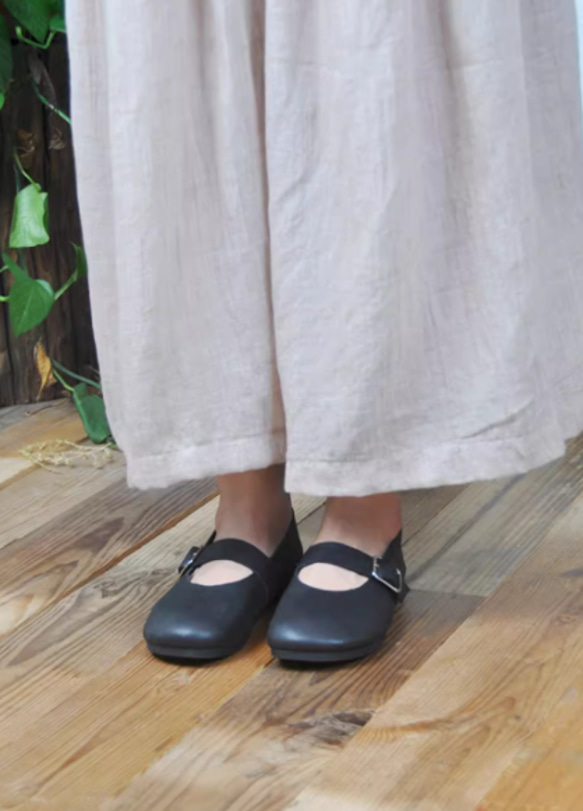 手作りの靴 牛革 バレエシューズ カジュアルフラットシューズ　本革 レディース靴 履きやすい メアリージェーンの靴 10枚目の画像