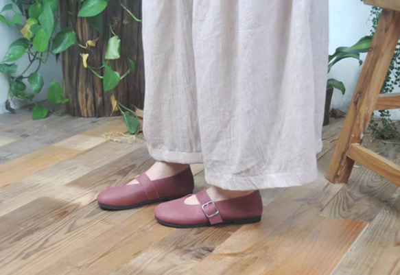 手作りの靴 牛革 バレエシューズ カジュアルフラットシューズ　本革 レディース靴 履きやすい メアリージェーンの靴 7枚目の画像
