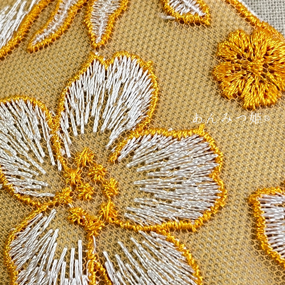 洗える刺繍半衿  山吹色のお花 6枚目の画像