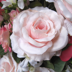 花束。ギフトに。ウェディングでの両親花束贈呈にも。高品質な造花使用。高品質なのに安い 7枚目の画像