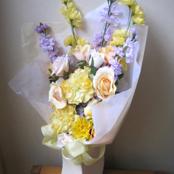 花束。ギフトに。ウェディングでの両親花束贈呈にも。高品質な造花使用。高品質なのに安い 3枚目の画像