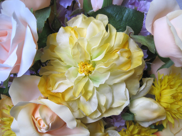花束。ギフトに。ウェディングでの両親花束贈呈にも。高品質な造花使用。高品質なのに安い 7枚目の画像