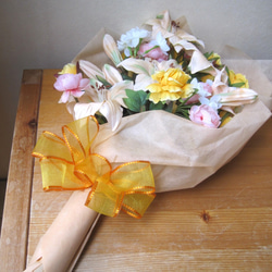 花束。ギフトに。ウェディングでの両親花束贈呈にも。高品質な造花使用。高品質なのに安い 4枚目の画像