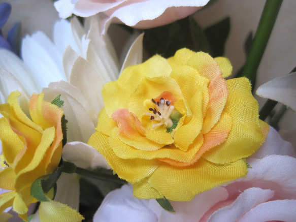 花束。ギフトに。ウェディングでの両親花束贈呈にも。高品質な造花使用。高品質なのに安い 11枚目の画像