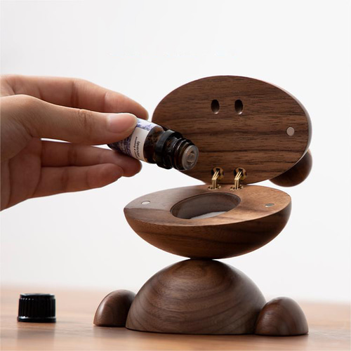 カエルちゃん） アロマディッシュ アロマウッド アロマディフューザー