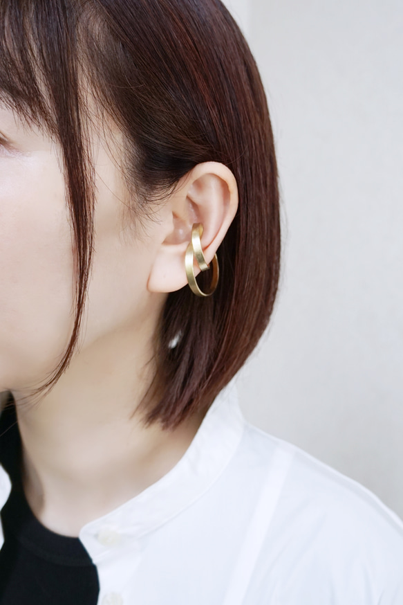 [雙耳耳夾/黃銅製] 耳夾「條紋箍」箍黃銅 2 排 第6張的照片
