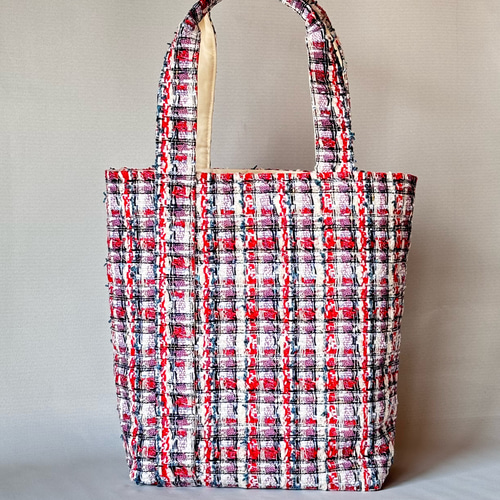 定番色から飛び出す ファンシーツイード トートバッグ ぶどう色 軽くて