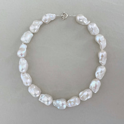 oyster baroque pearl necklace 1枚目の画像