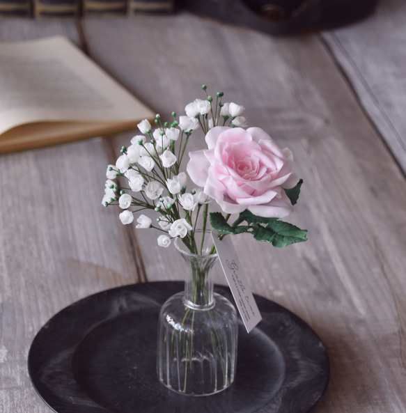◆粘土のお花◆　薔薇＆カスミソウ　（ライトピンク）B988 5枚目の画像