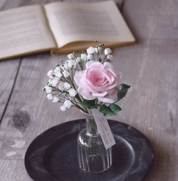 ◆粘土のお花◆　薔薇＆カスミソウ　（ライトピンク）B988 4枚目の画像