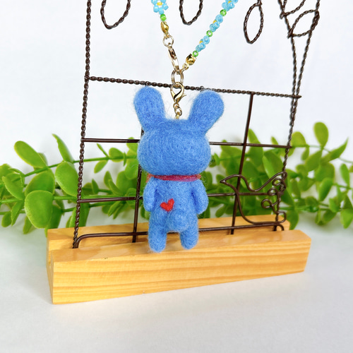ハートうさぎ バッグチャーム 羊毛フェルト バッグチャーム Aki Ako
