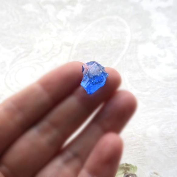 アンダラクリスタル 小さな原石 25g パック Andaracrystal gemstones　 2枚目の画像