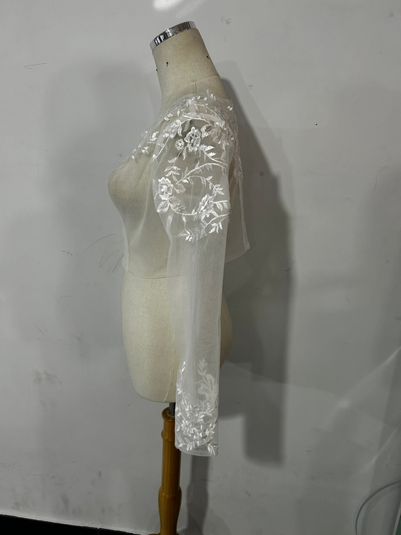 婚紗波萊羅 3D 3D 蕾絲刺繡 V 領連身裙長袖婚禮/招待會 第4張的照片