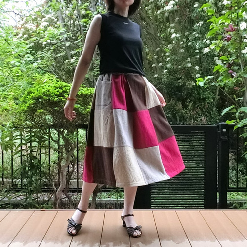 綿麻】パッチワーク風スカート（赤系）L-73 ML ｳｴｽﾄｺﾞﾑ ﾎﾟｹ付 フレア  