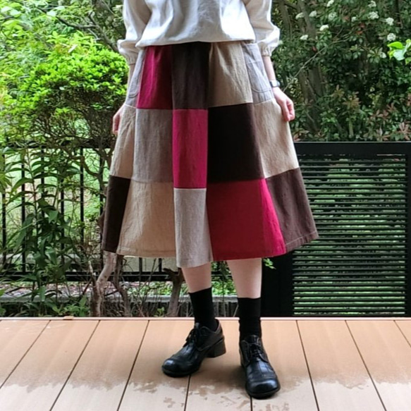【綿麻】パッチワーク風スカート（赤系）L-73　ML　ｳｴｽﾄｺﾞﾑ　ﾎﾟｹ付 3枚目の画像