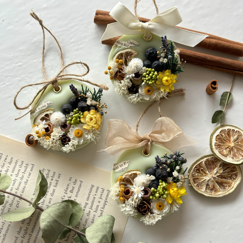 ちっちゃなりんりんお守りサシェ【フラワーリース黄色系】オリジナル