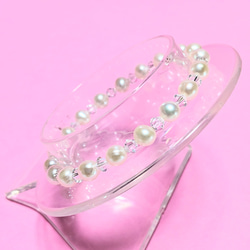 淡水真珠とカット水晶のブレスレット 1枚目の画像