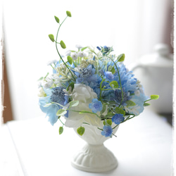 【Creema限定】母の日ギフト・ブルーの紫陽花とガーベラのブルー×ホワイトの涼やかなブリキアレンジ 9枚目の画像