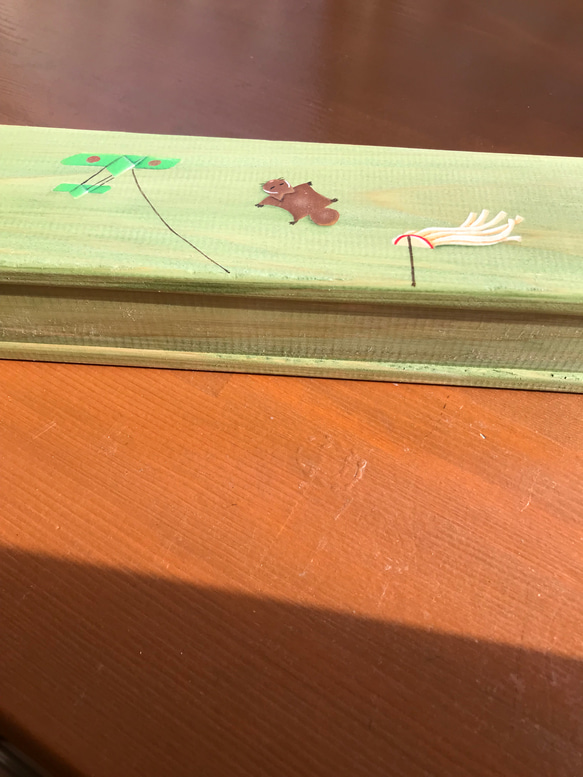 食卓に置ける箸箱　ひこうき凧とムササビ　カトラリーケース　メガネ入れ　小物入れ　蓋付き木製　少人数用 14枚目の画像